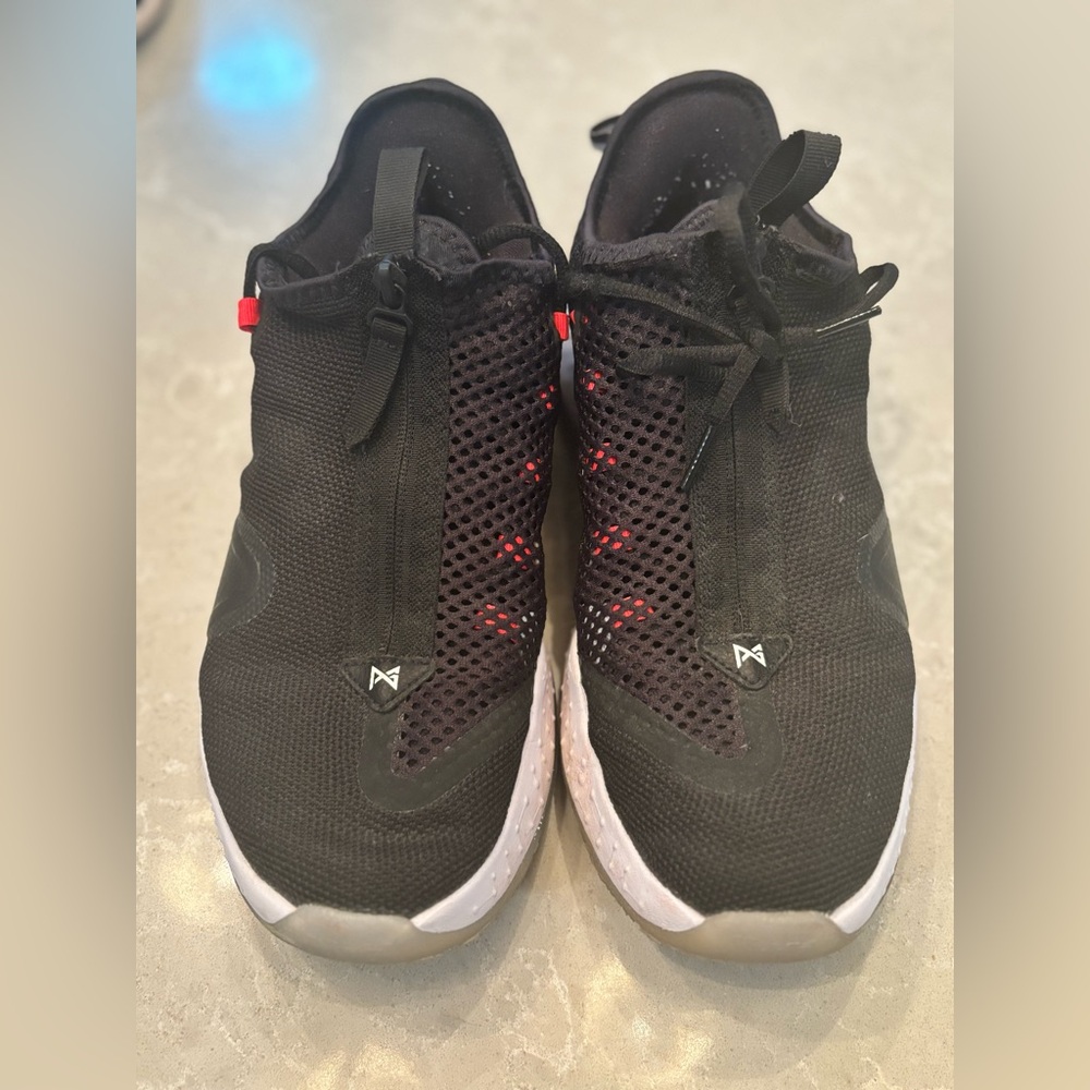 Men’s Nike Basketball PG4 - Black/Gray - size 10